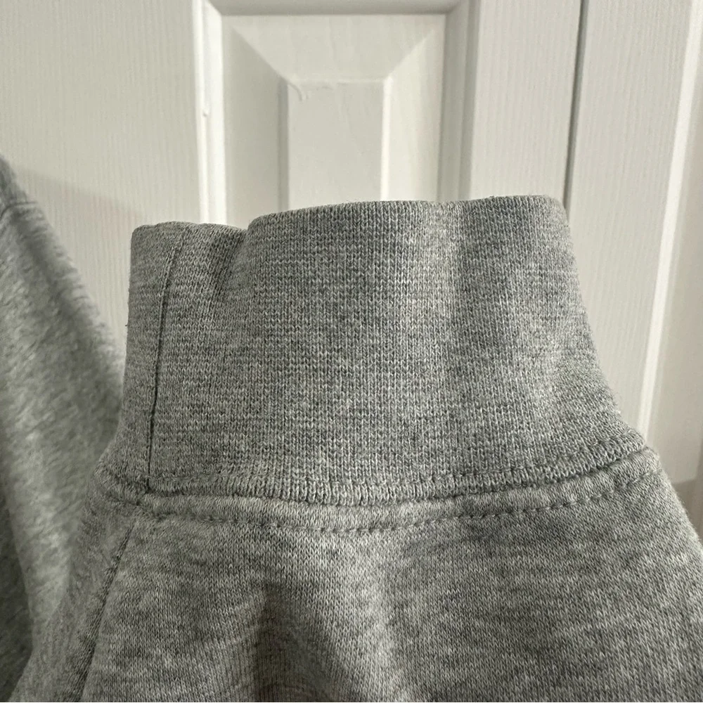 Nike Basketball Hall of Fame Hoodie - Picture 4 of 8